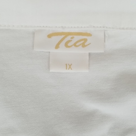 Fun and flirty white jacket 1x - Picture 5 of 11